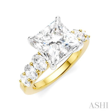 1 1/4 Ctw Princess Shape Oval and Round Cut Diamond Semi-Mount Engagement Ring in 14K Yellow and White Gold